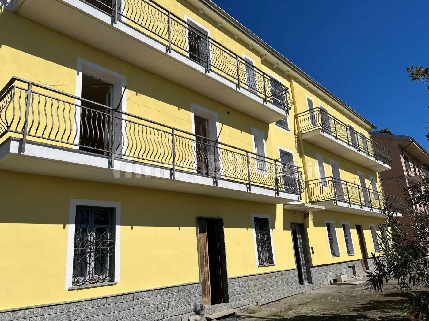 Palazzo - Edificio in vendita a Lu e Cuccaro Monferrato