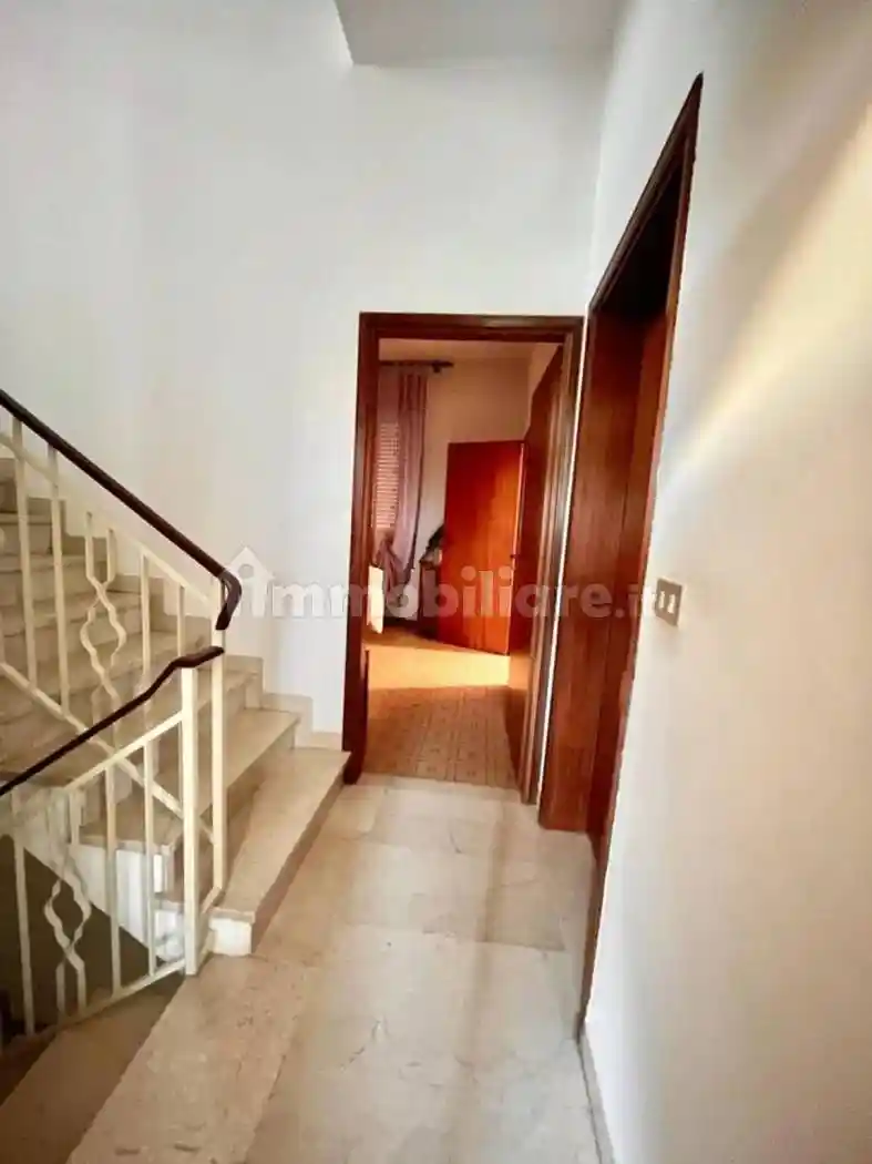 Villa in vendita a Russi