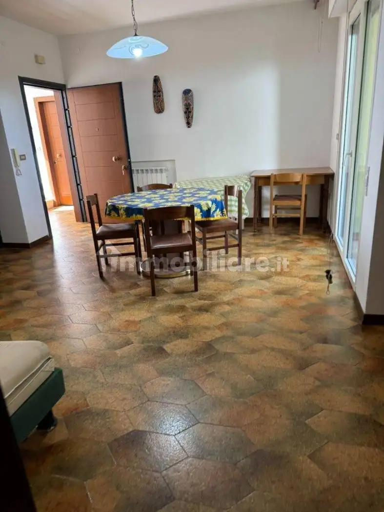 Appartamento in vendita a Alba Adriatica