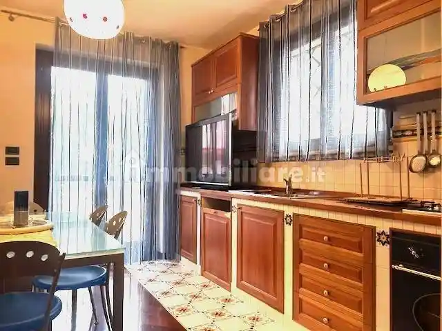 Villa bifamiliare, buono stato, 210 m², Ospedale, Pescara - foto 2