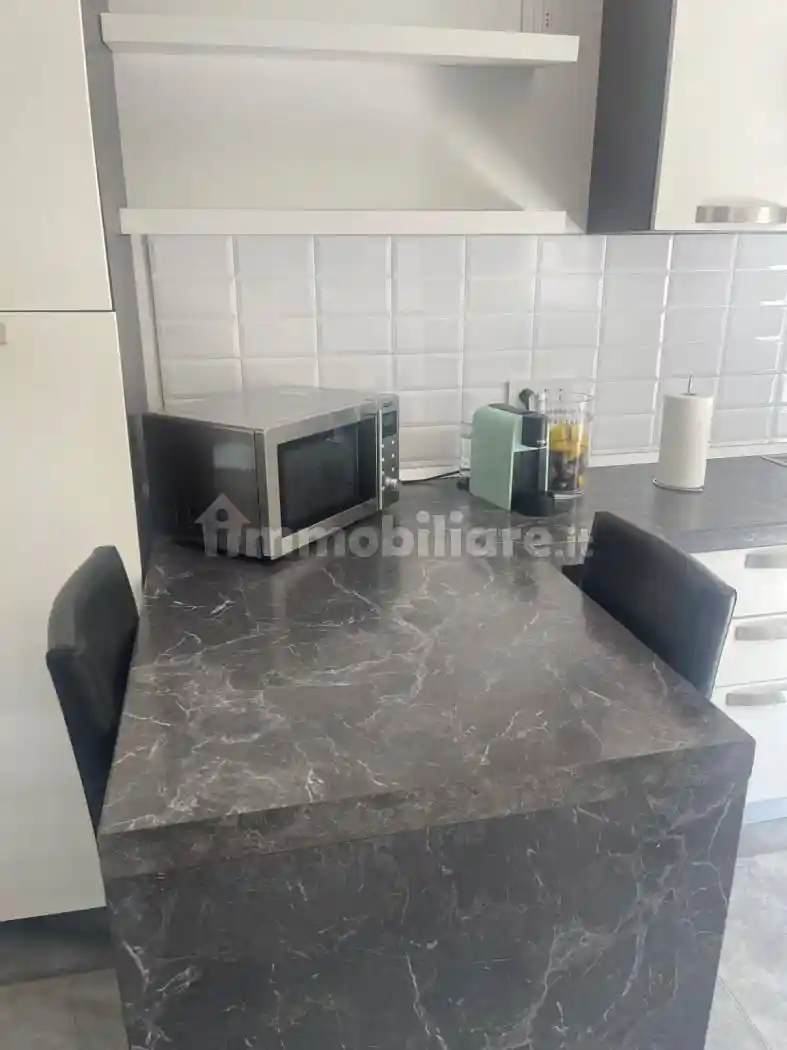 Bilocale via dei Partigiani, San Giovanni, Lecco - foto 3