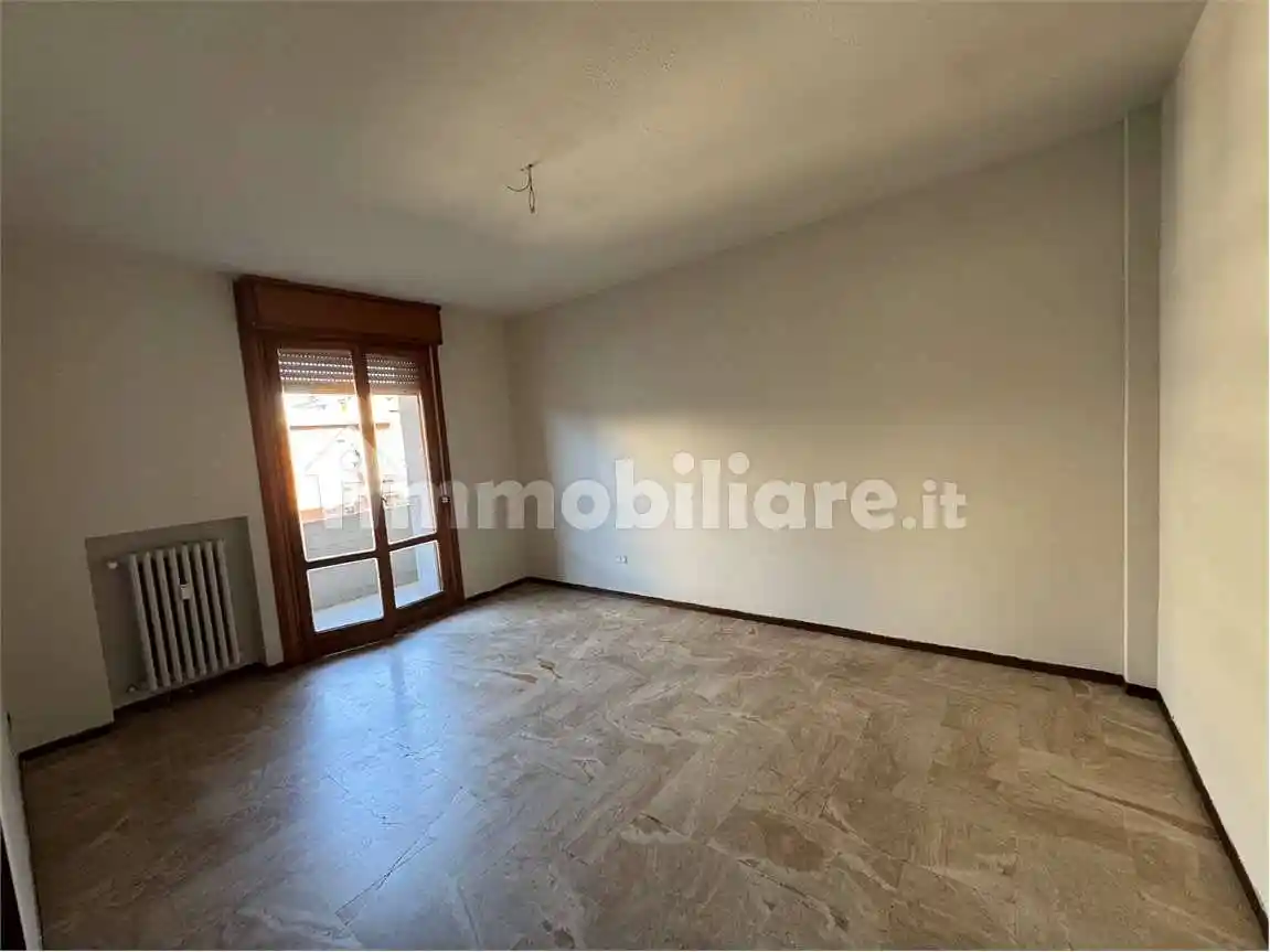 Appartamento in vendita a Modena