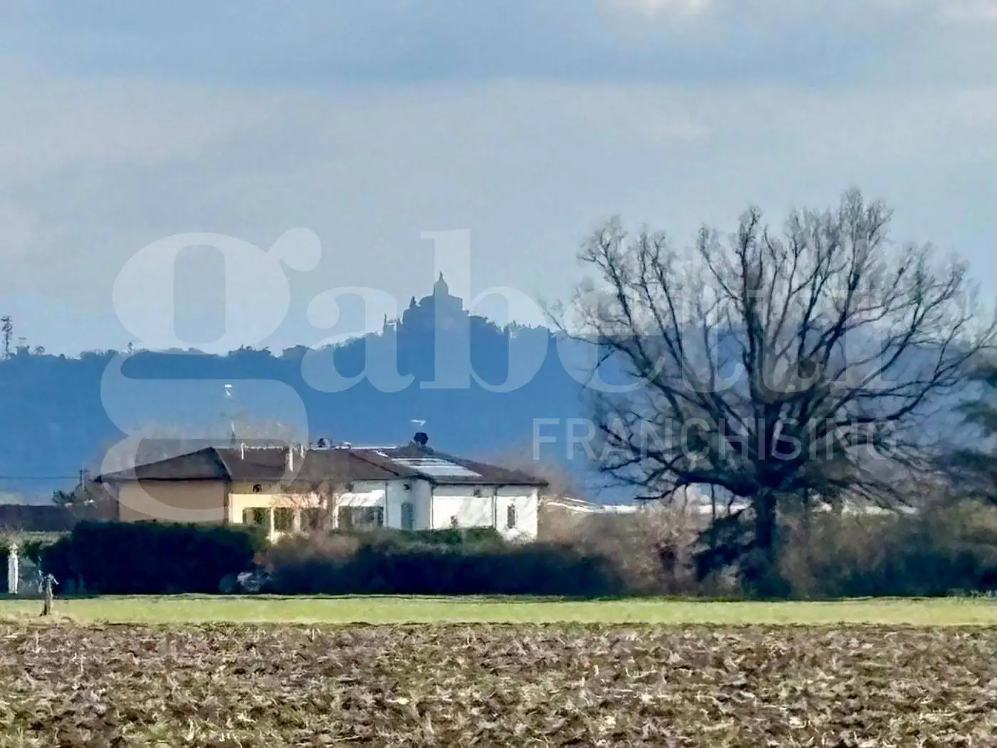 Villa in vendita a Calderara di Reno
