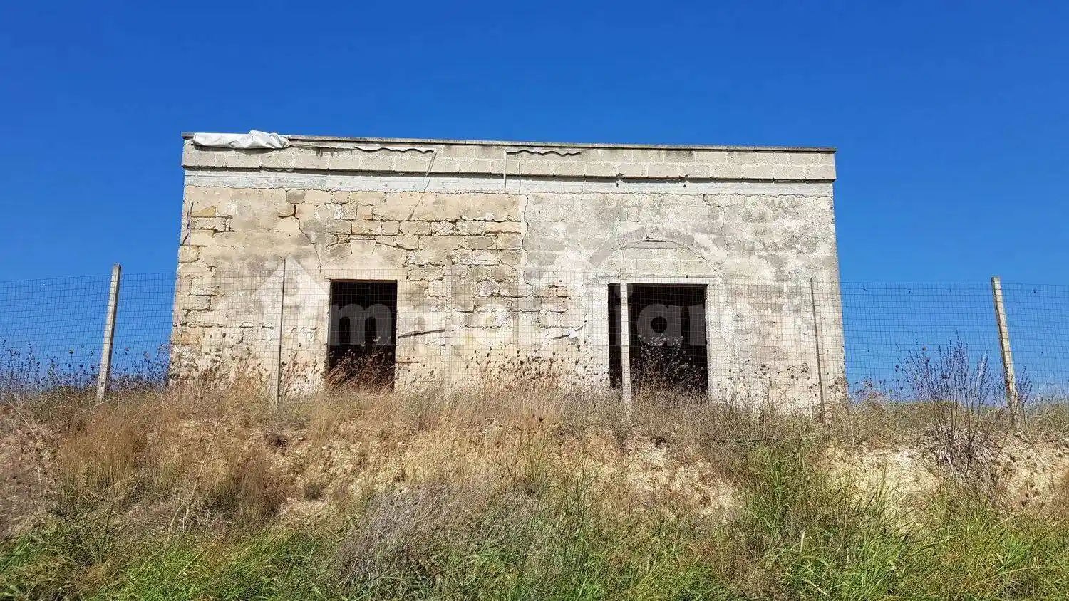 Rustico - Casale in vendita a Torchiarolo