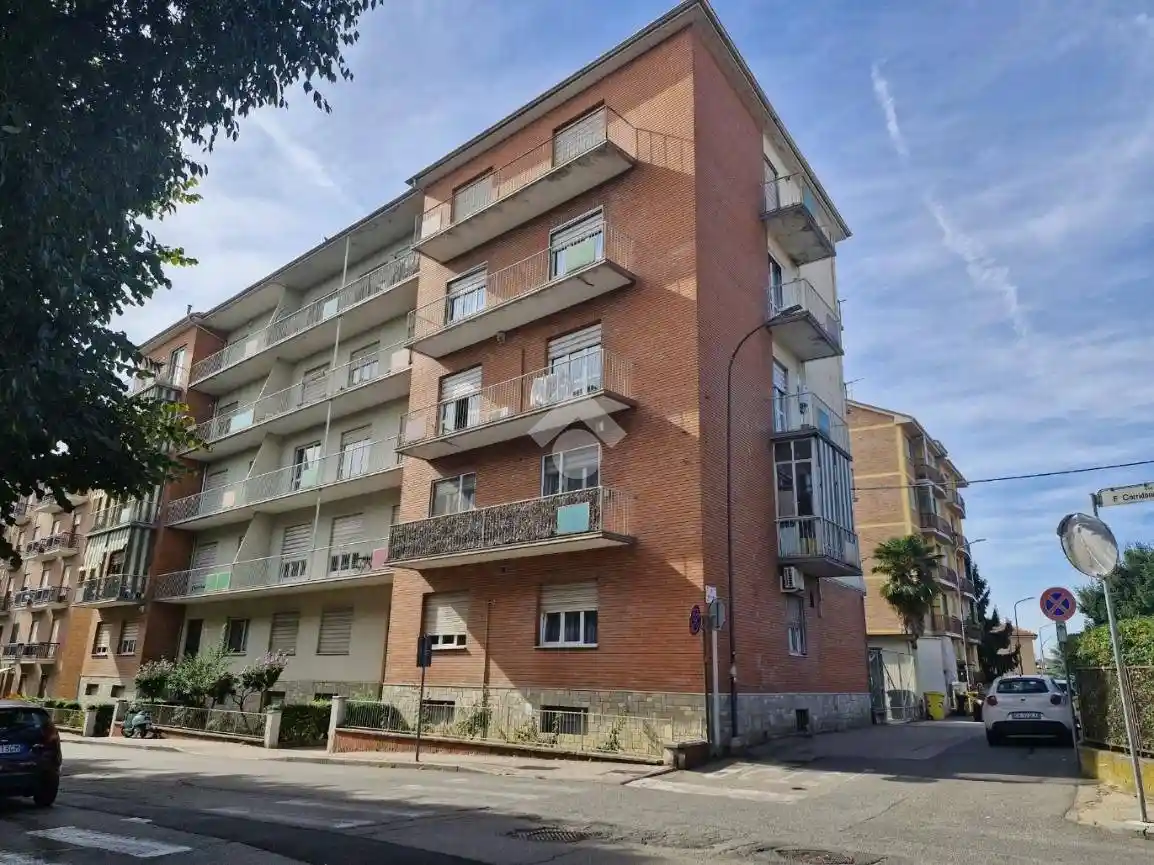 Appartamento in vendita a Asti