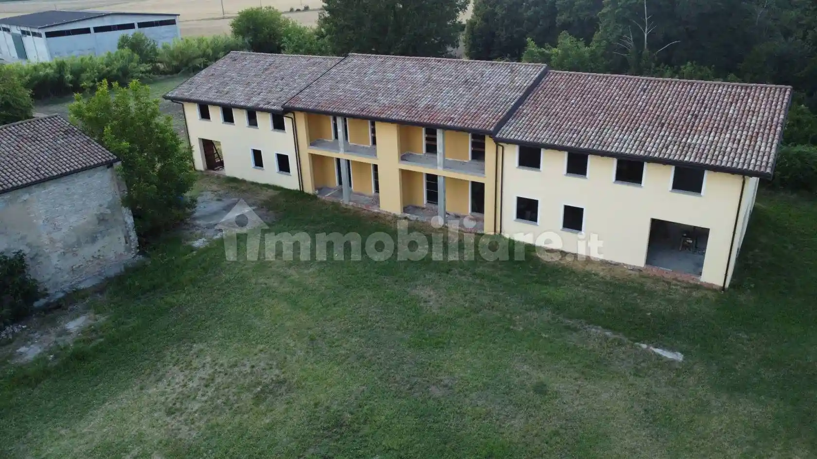 Villa in vendita a Voghera