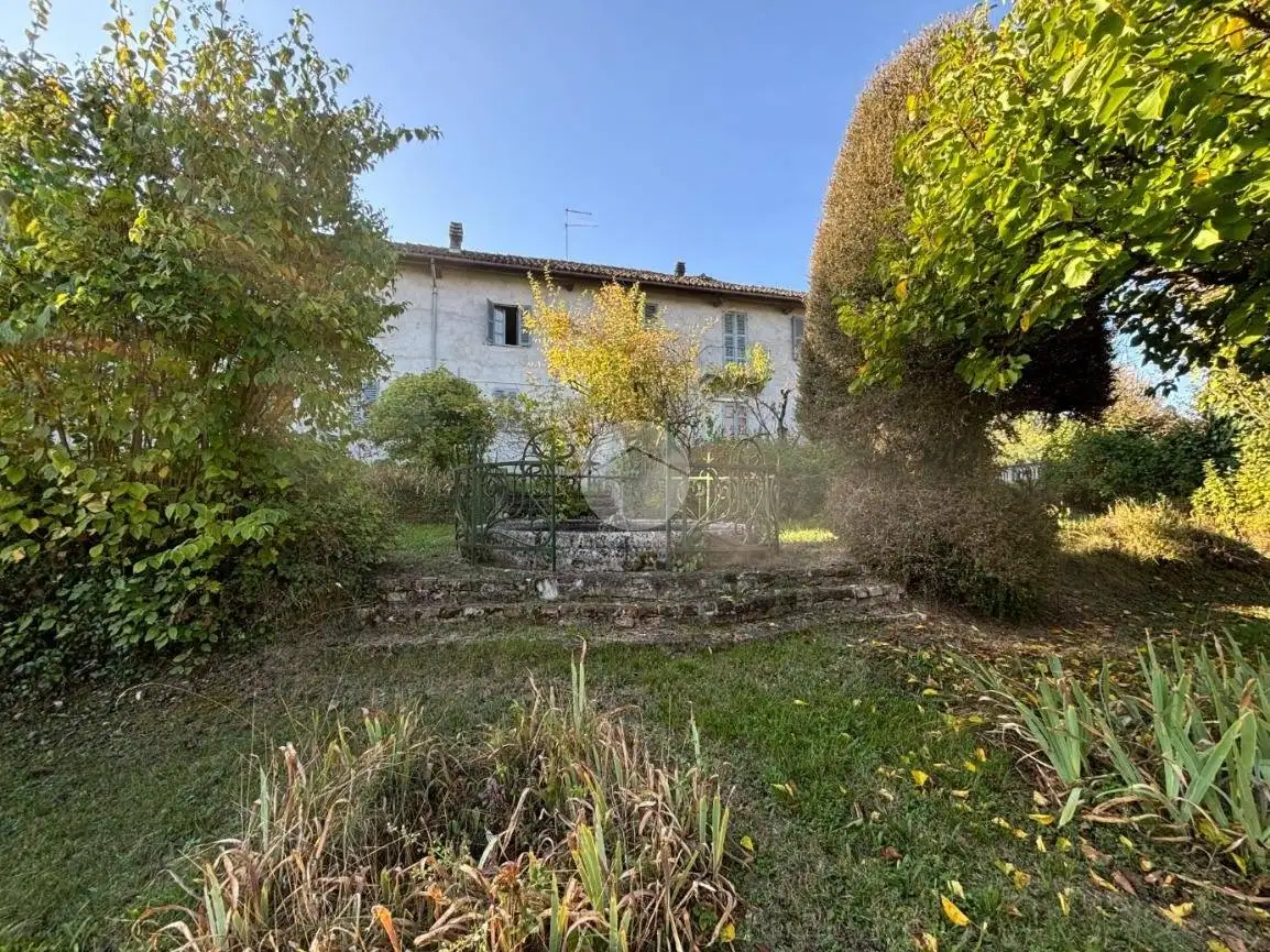 Terratetto unifamiliare frazione Garbazzola 9, Centro, Calamandrana - foto 5