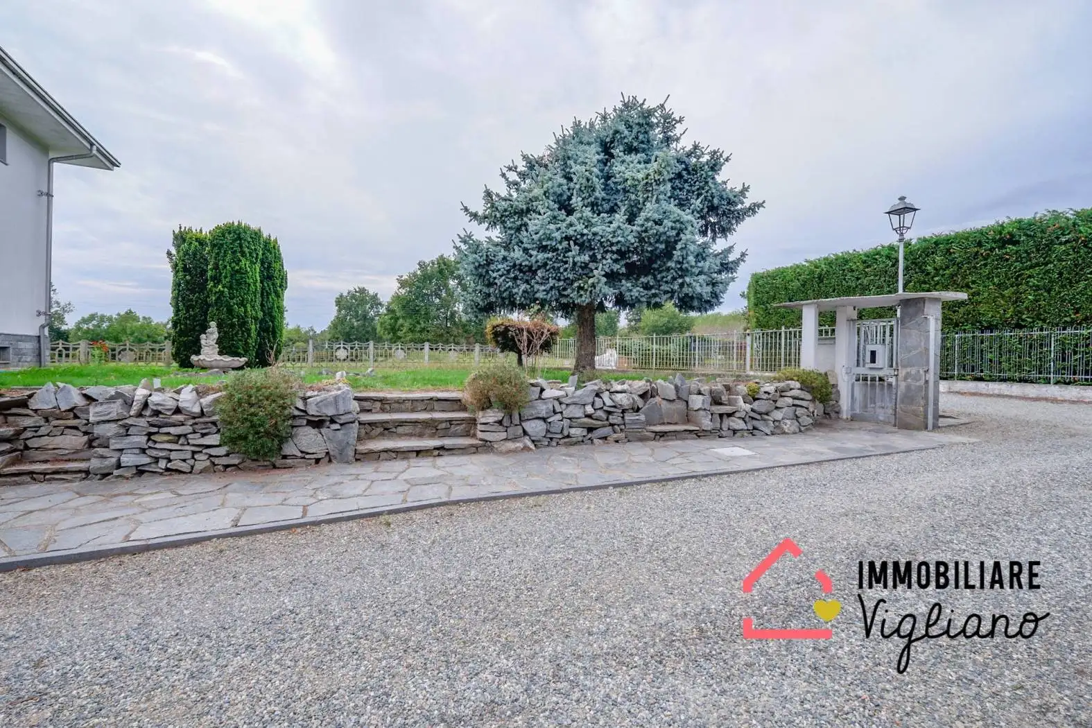 Villa unifamiliare, buono stato, 155 m², Benna - foto 5