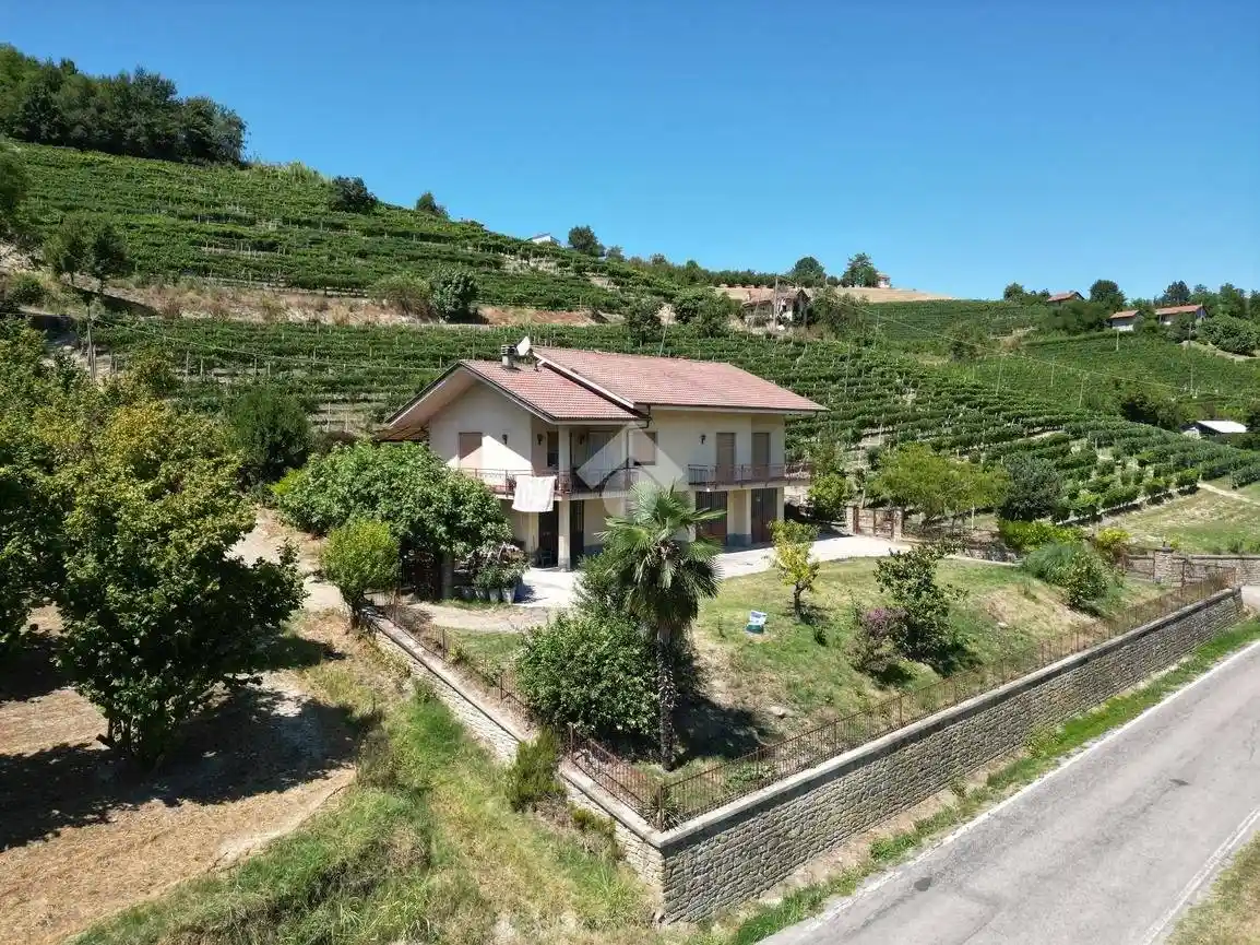 Terratetto unifamiliare Località Altavilla 88, Località Altavilla, Alba - foto 4