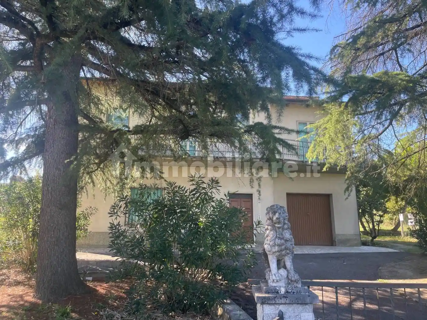 Villa in vendita a Foiano della Chiana