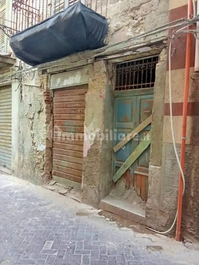 Palazzo - Edificio in vendita a Licata