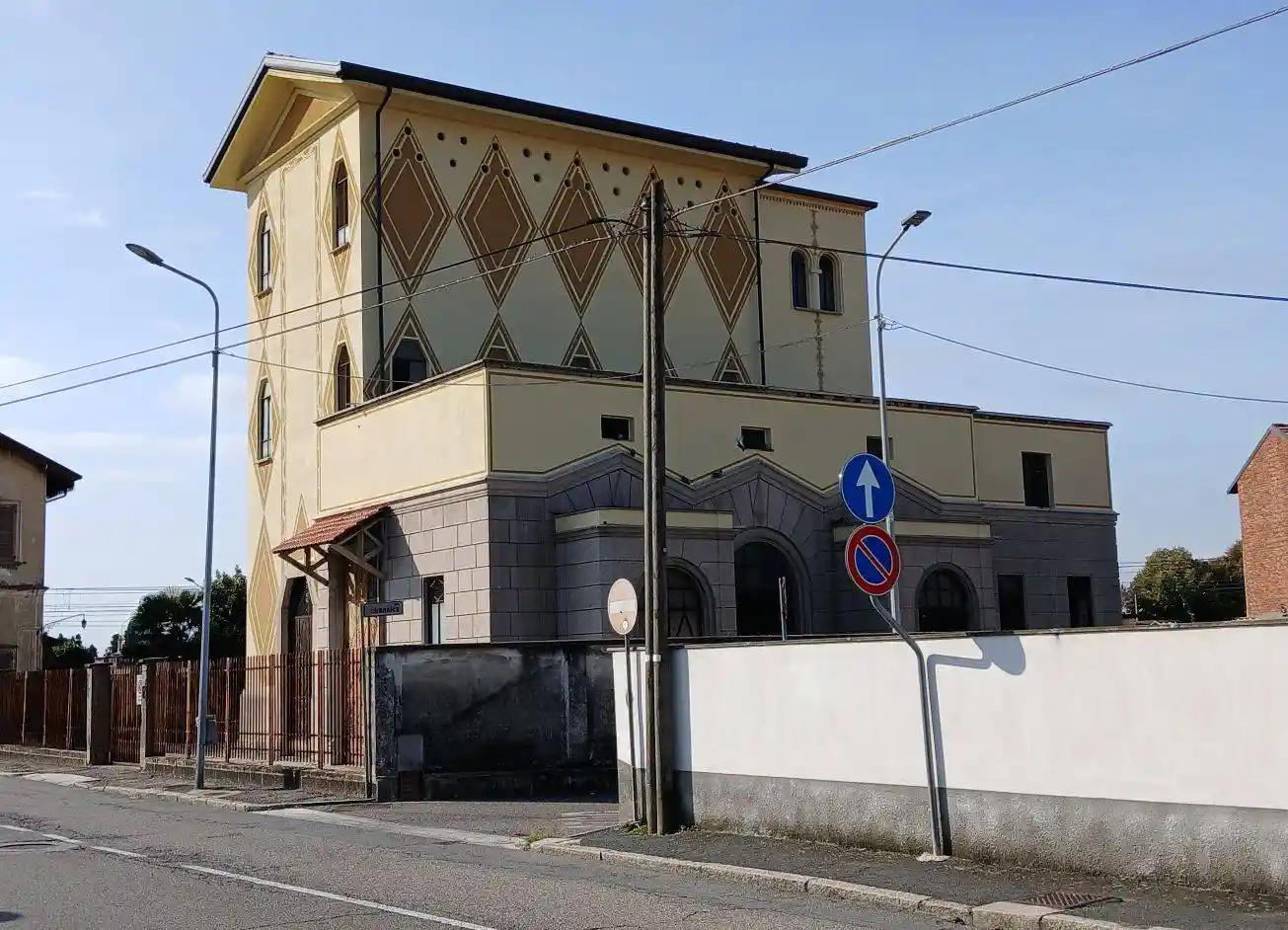 Villa in vendita a Trecate