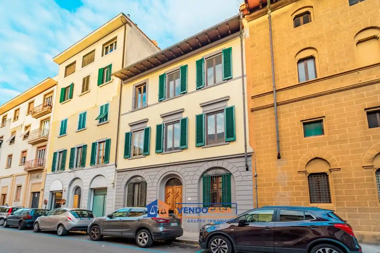 Appartamento in vendita a Firenze