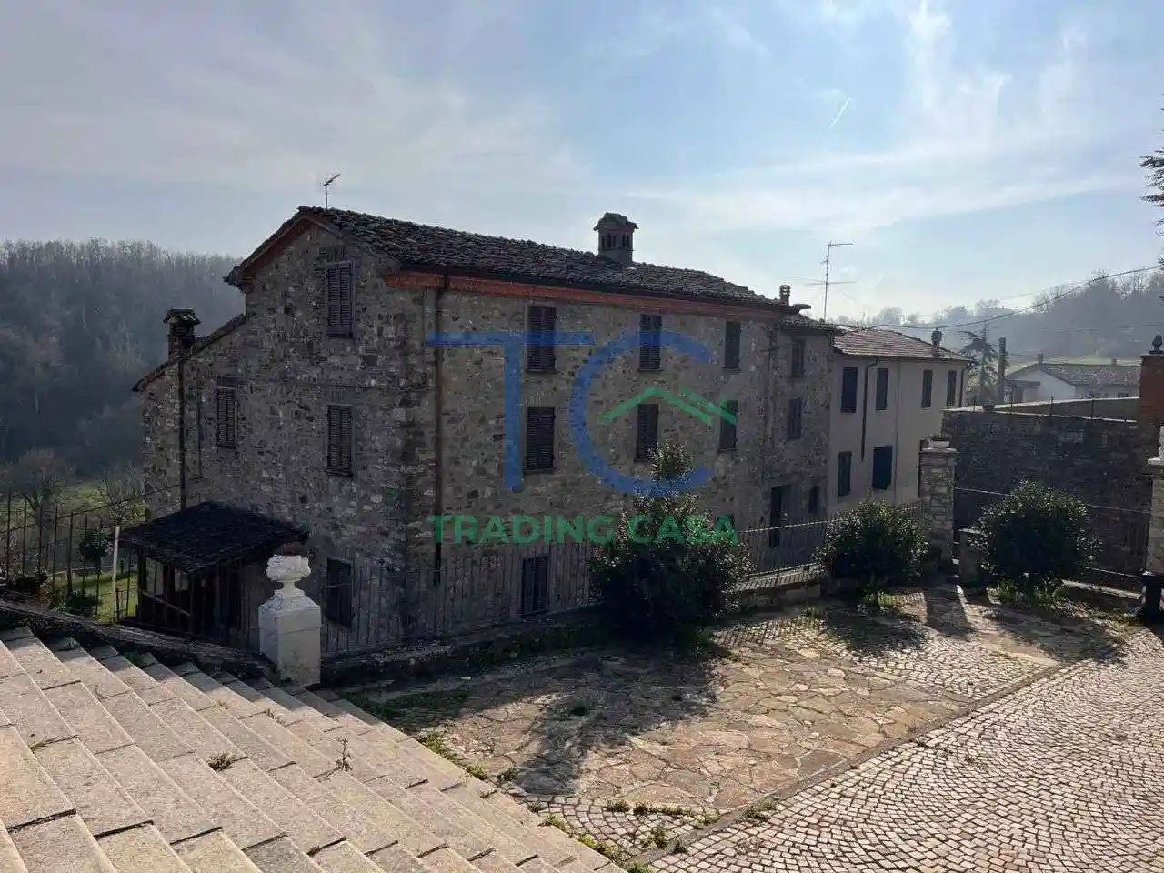 Palazzo - Edificio in vendita a Travo