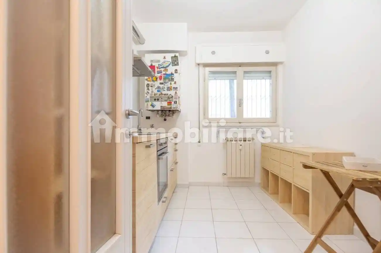 Trilocale viale Regina Elena 49, Piazza Salotto - Corso Umberto, Pescara - foto 2