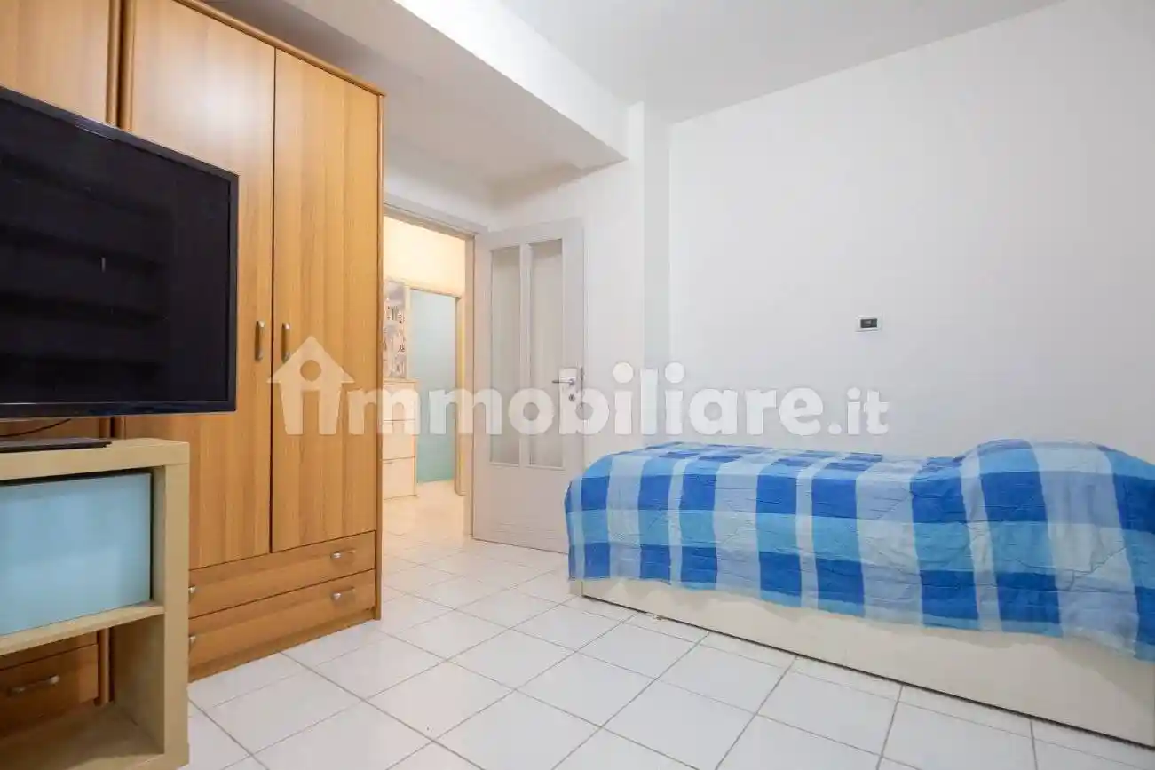 Trilocale viale Regina Elena 49, Piazza Salotto - Corso Umberto, Pescara - foto 5