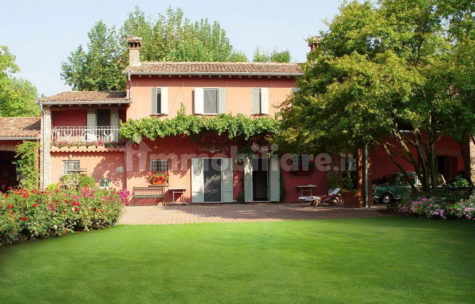 Villa in vendita a Medicina