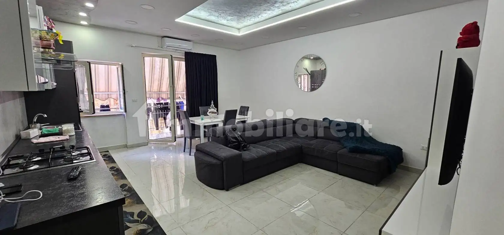 Appartamento in vendita a Napoli