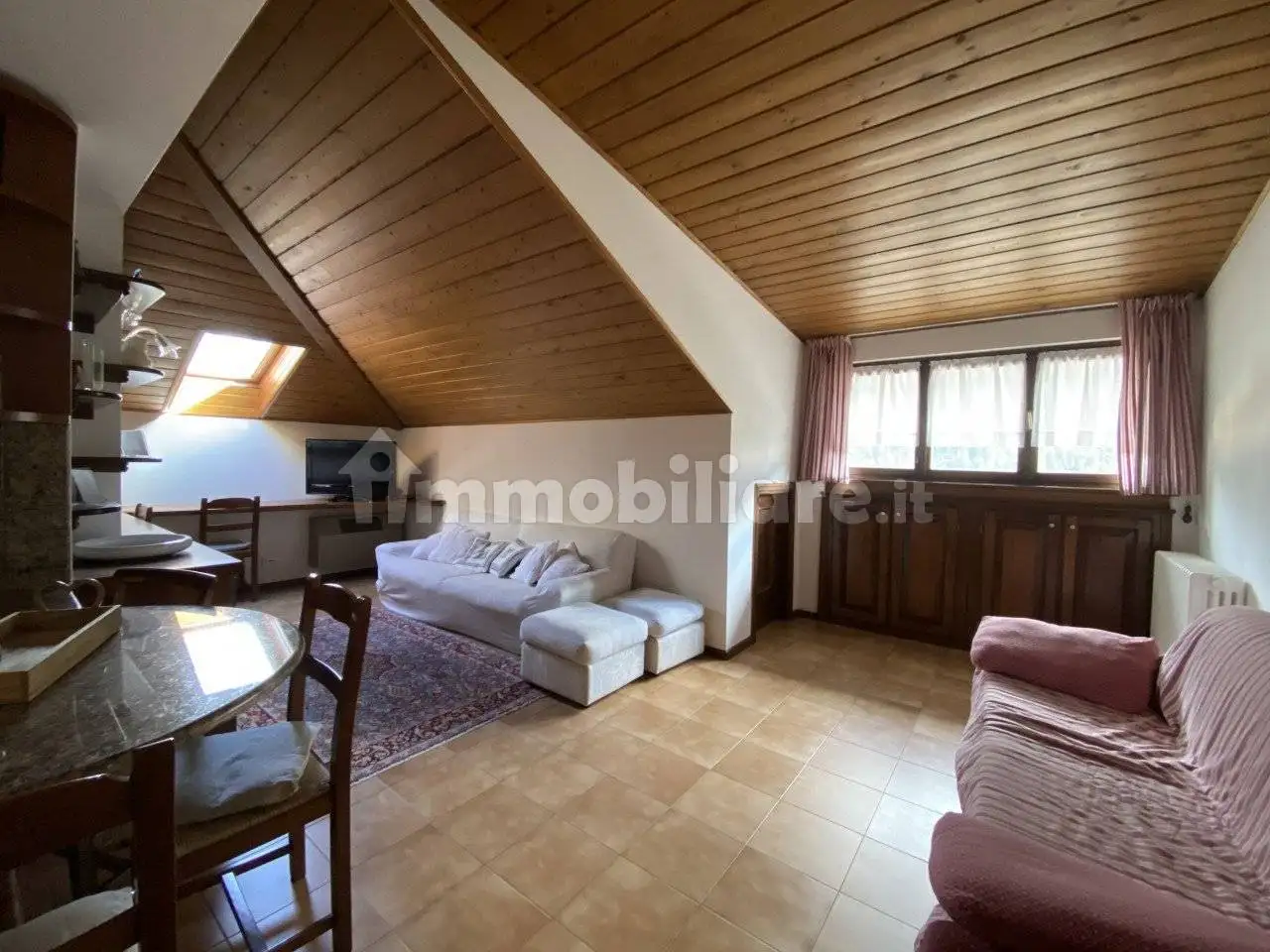 Quadrilocale via Roma,41, Auronzo, Auronzo di Cadore - foto 2