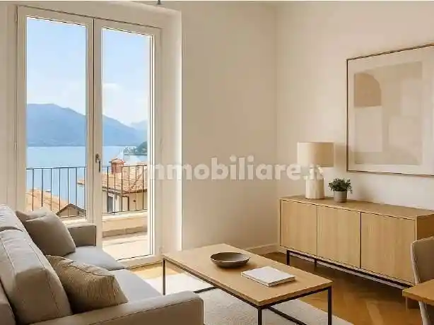 Casa indipendente in vendita a Stresa