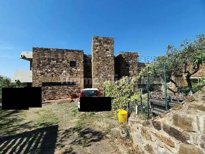 Villa in asta a Sesto Fiorentino