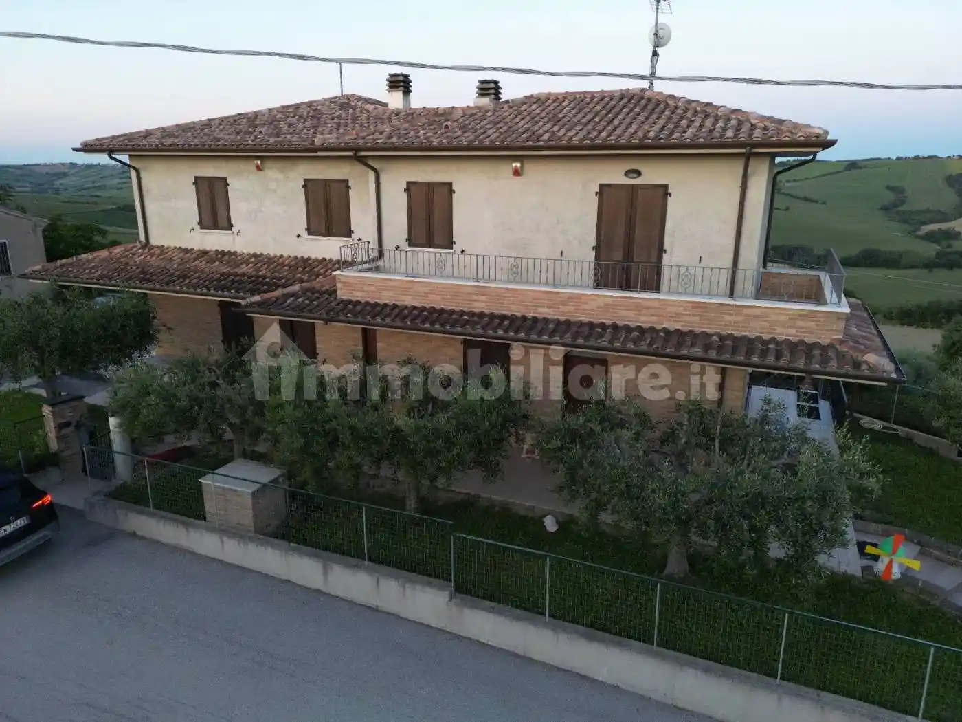 Villa in vendita a Terre Roveresche