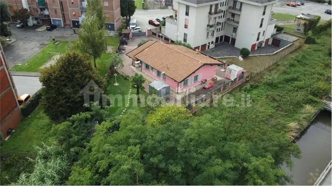 Villa in vendita a Vigevano