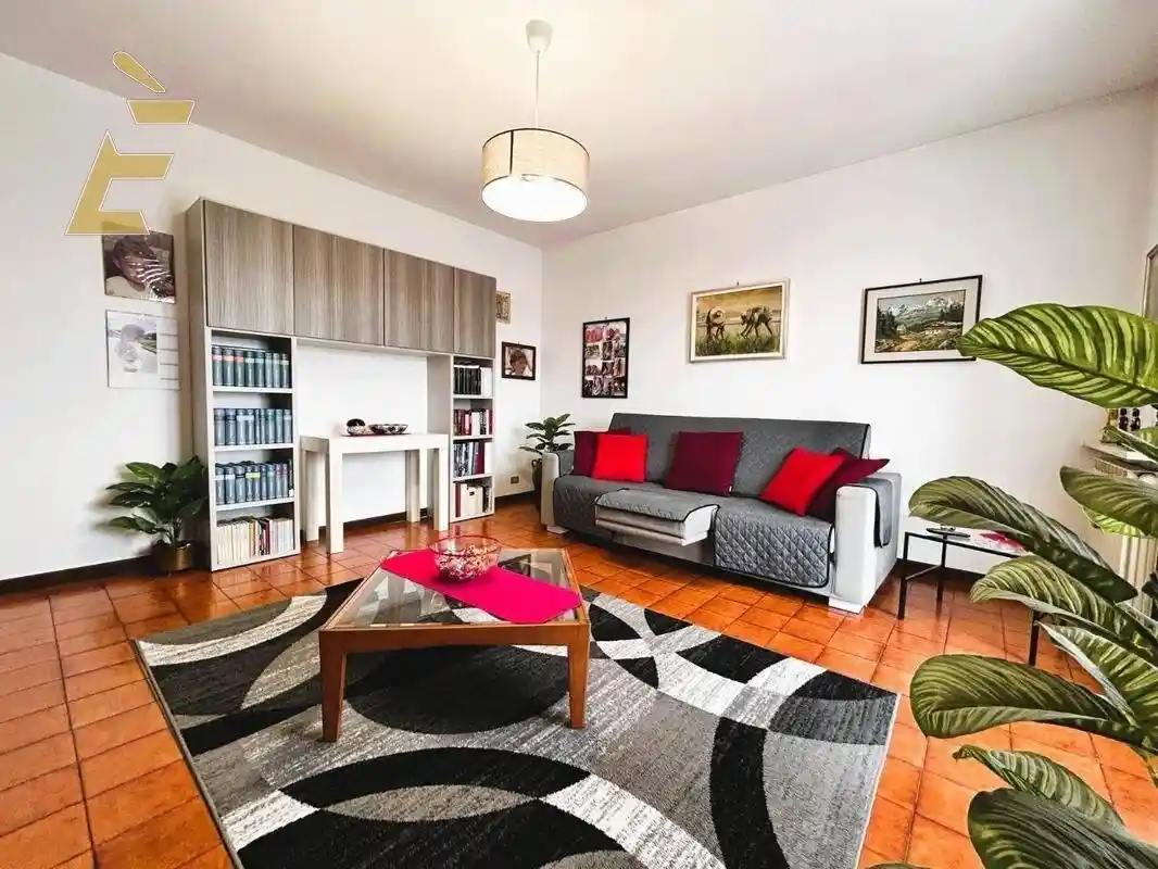 Appartamento in vendita a Certosa di Pavia