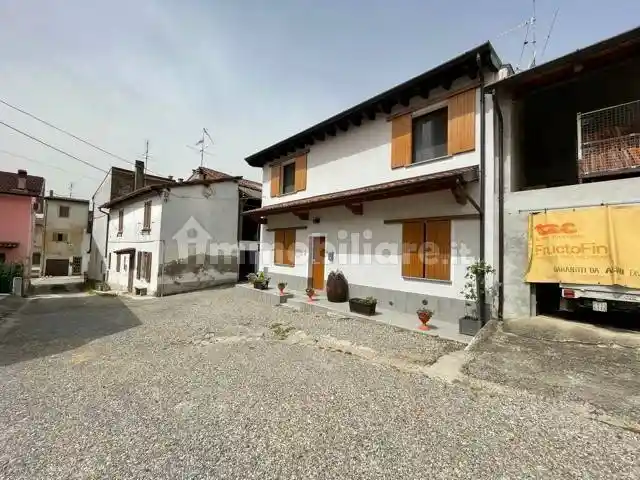 Casa indipendente in vendita a Miradolo Terme