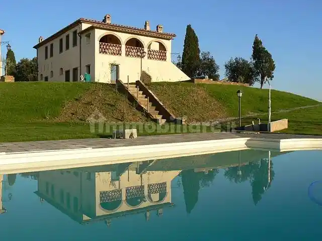 Rustico - Casale in vendita a Cortona