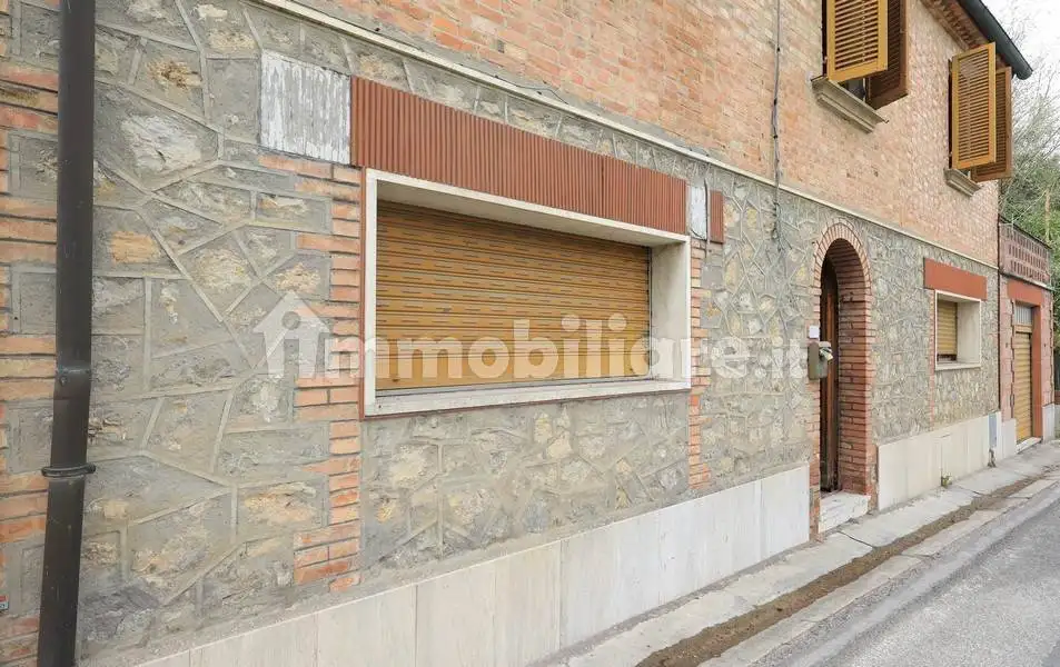 Casa indipendente in vendita a Trequanda