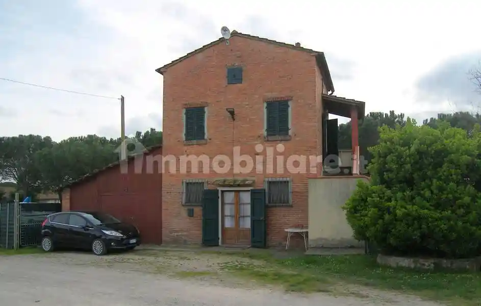 Casa indipendente in vendita a Cortona