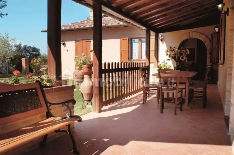Rustico 630 m², Contrada Prati, Castiglione del Lago - foto 2