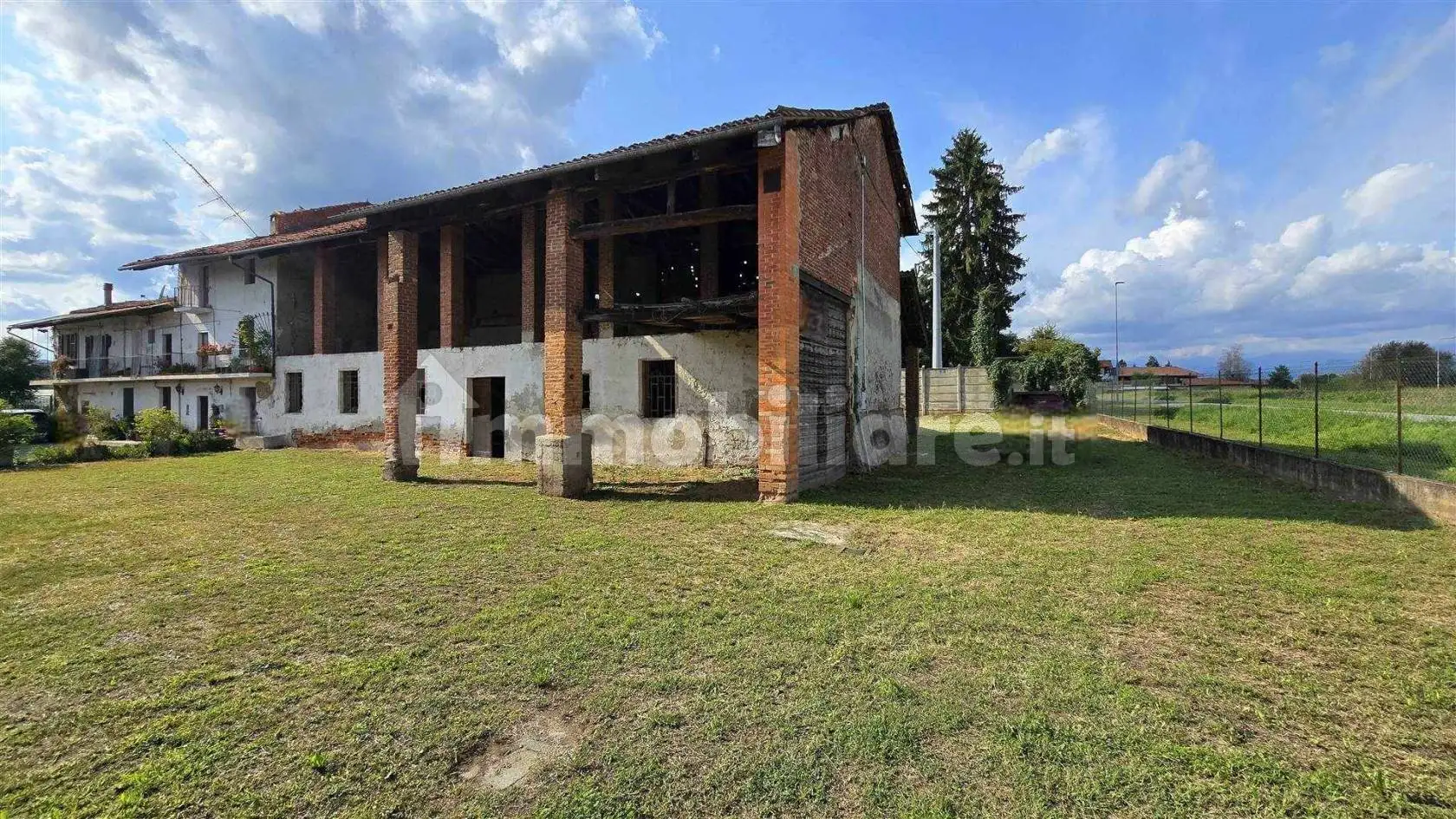 Terratetto unifamiliare via De Gasperi  28, Magnonevolo, Cerrione - foto 2