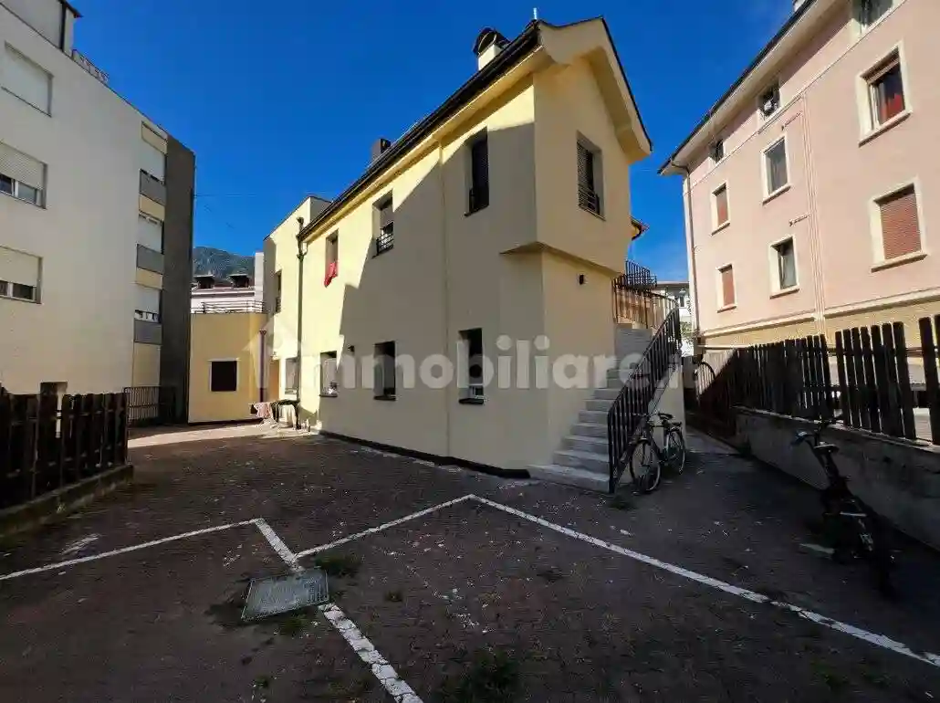 Casa indipendente - foto 2