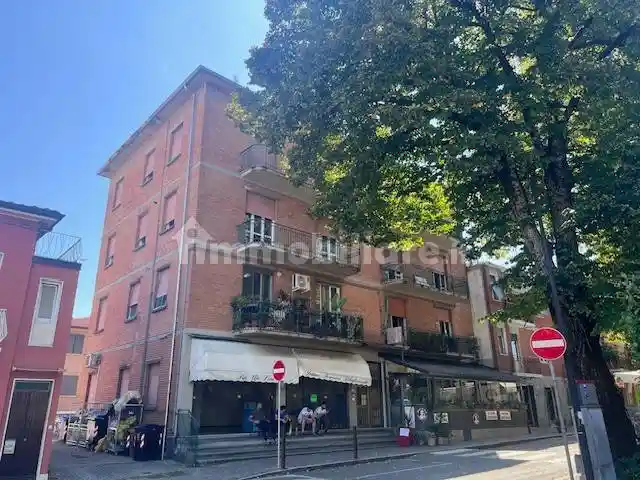 Appartamento in vendita a Montechiarugolo