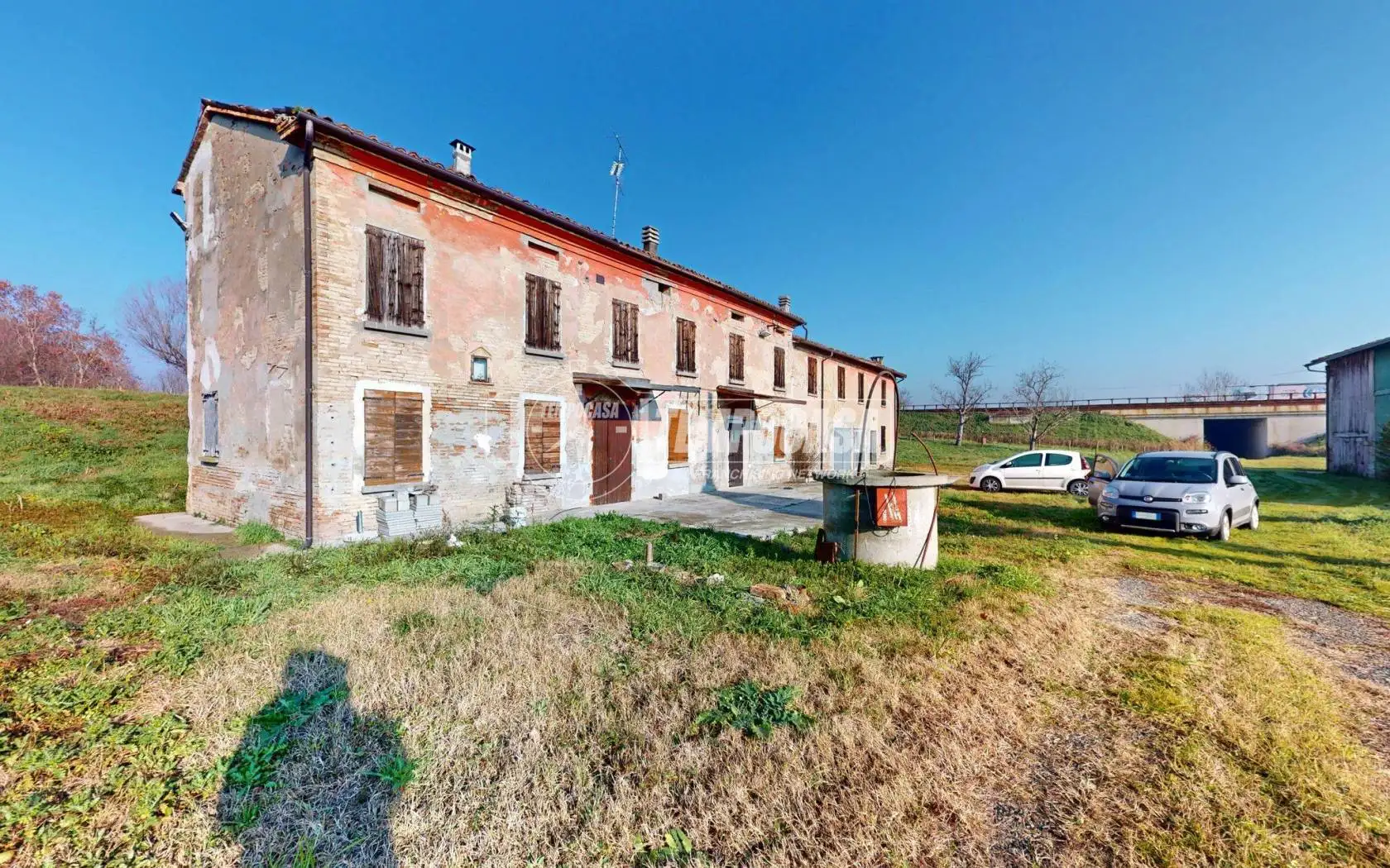 Rustico - Casale in vendita a Rolo