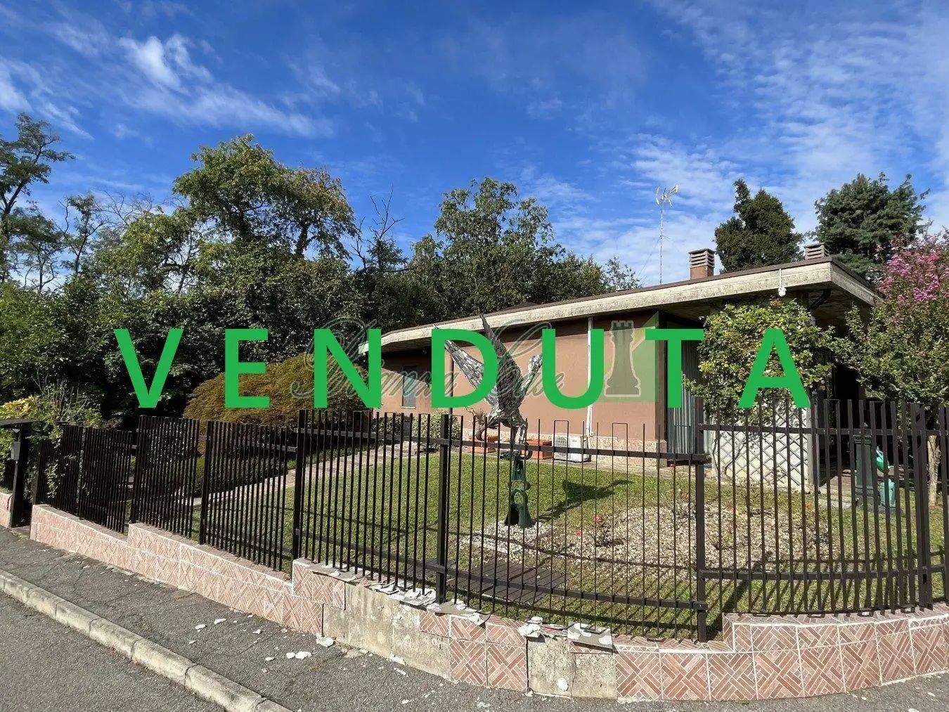 Villa in vendita a Correzzana