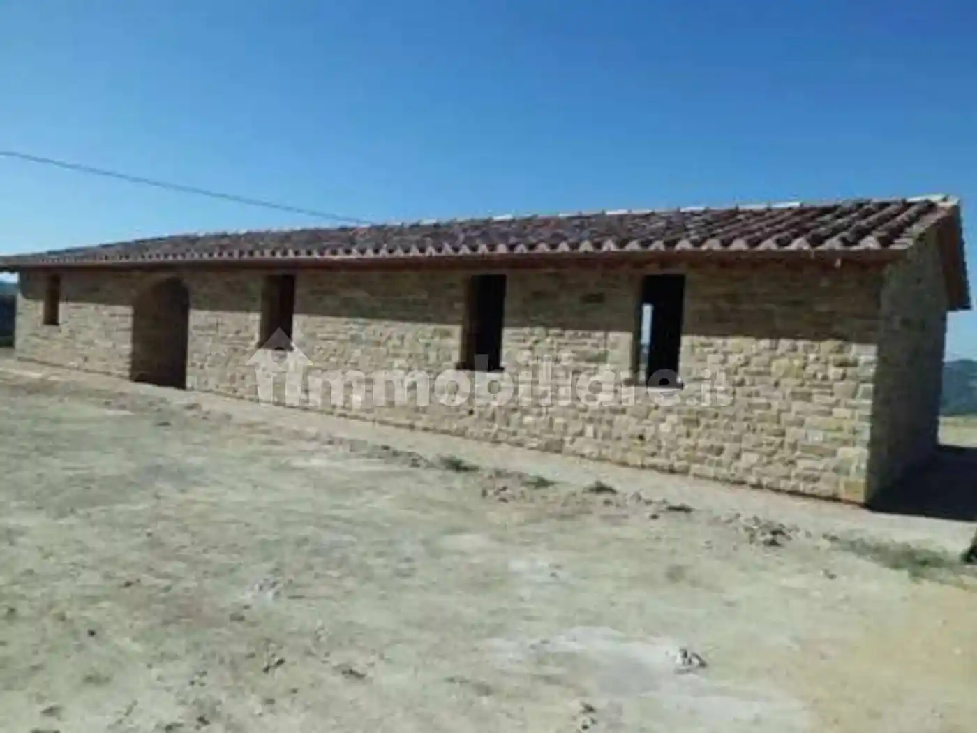 Rustico - Casale in vendita a Valfabbrica