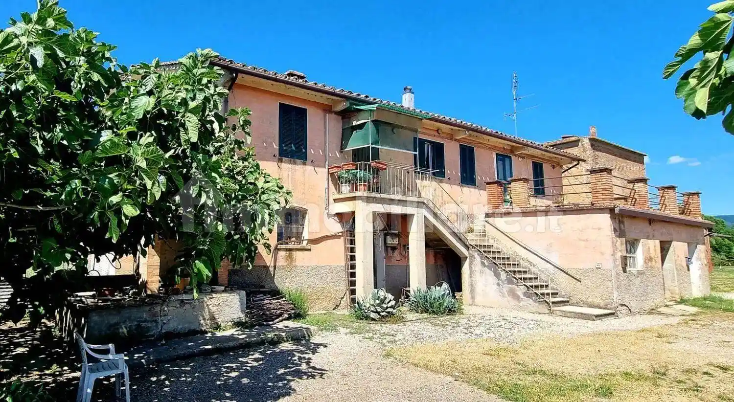 Villa in vendita a Deruta