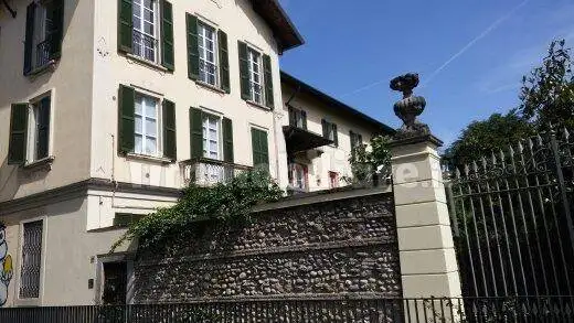 Appartamento in affitto a Monza