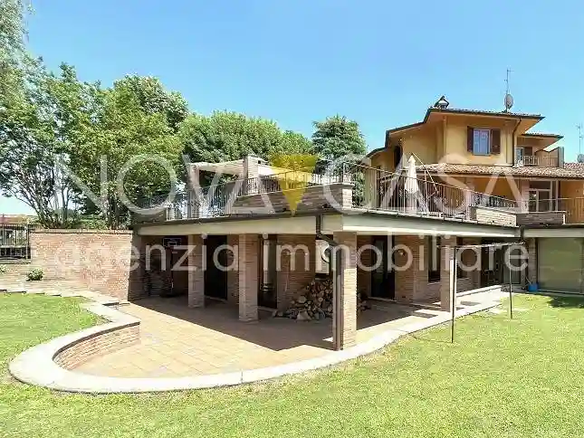 Villa - foto 3