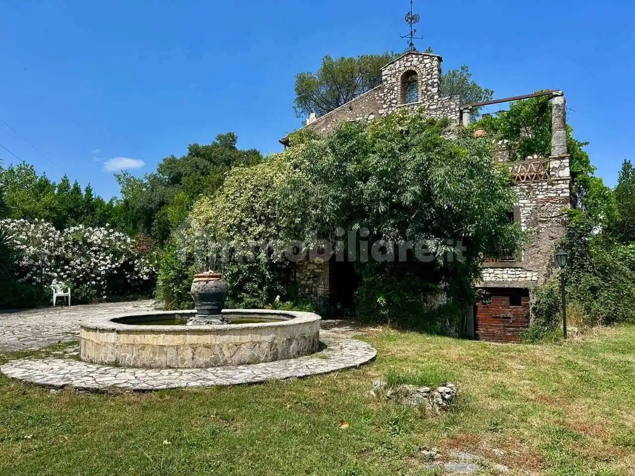 Villa in vendita a Guidonia Montecelio