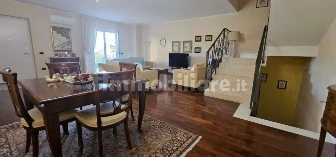 Villetta a schiera - foto 3