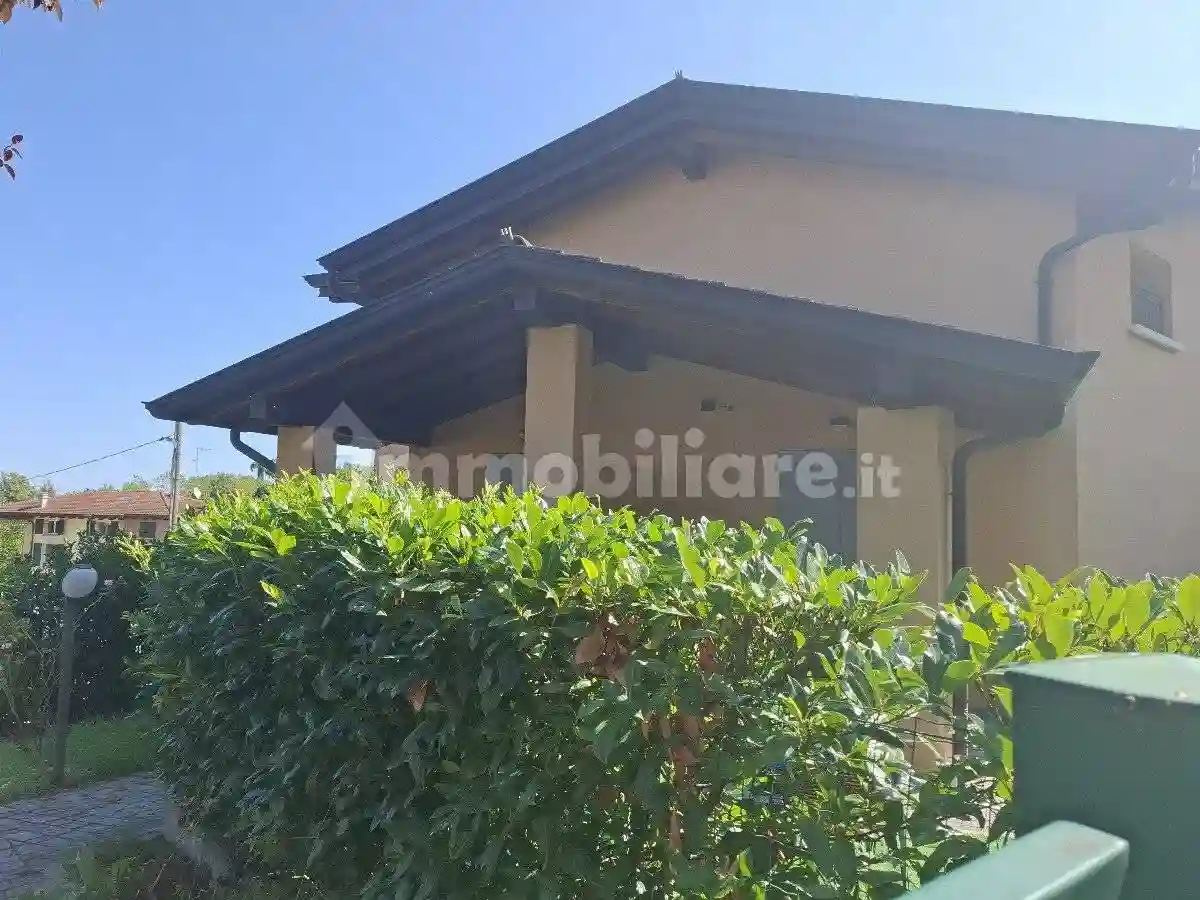 Villetta a schiera - foto 2