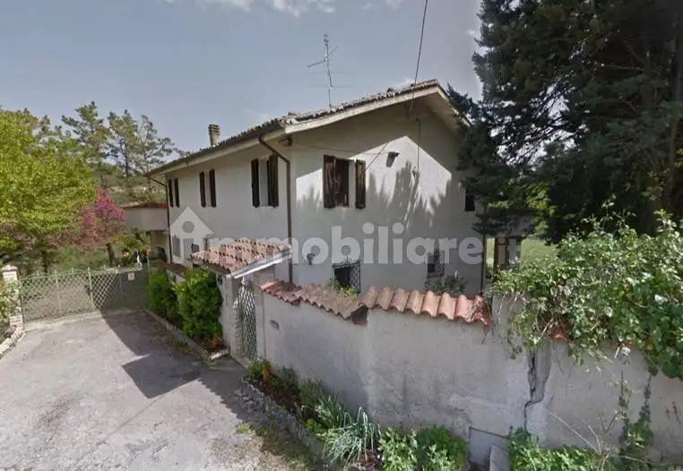 Rustico - Casale in vendita a Serra San Quirico