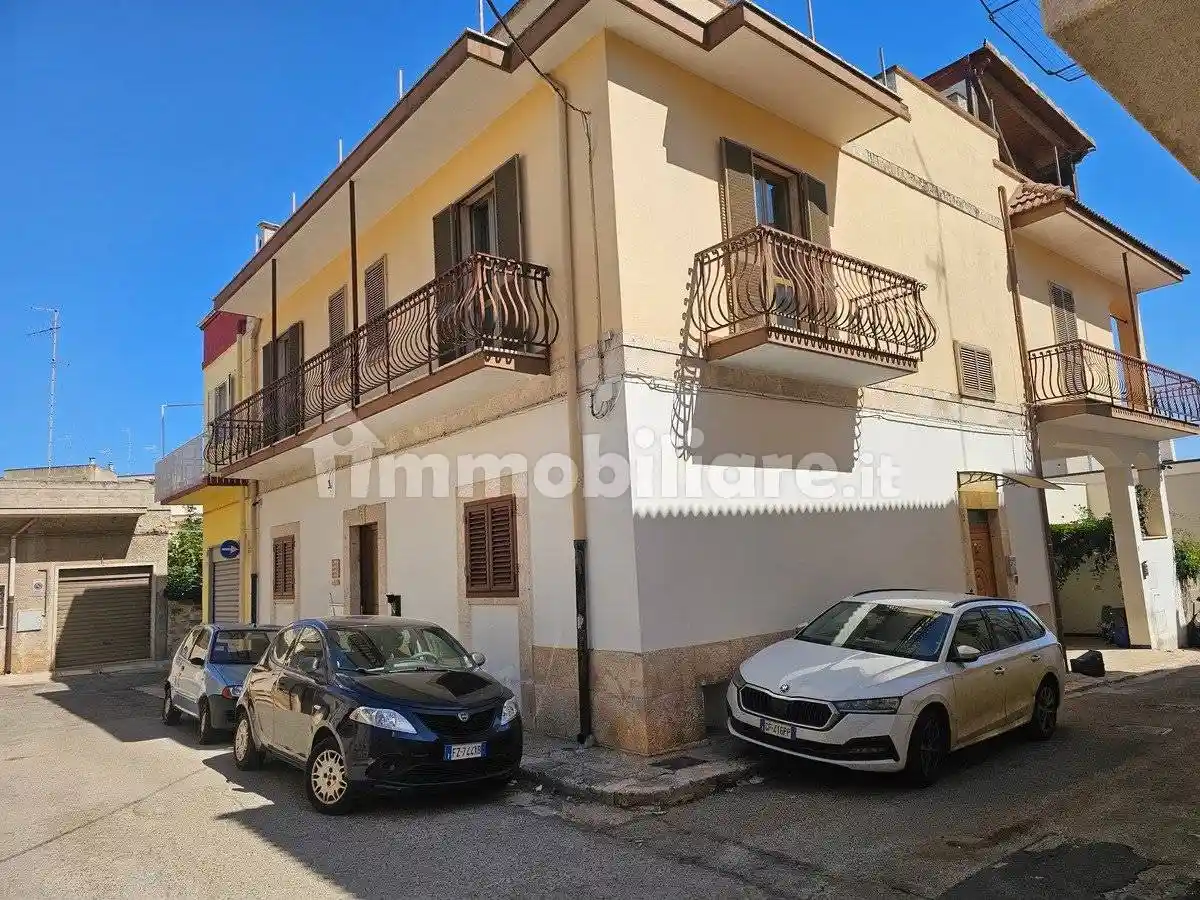 Casa indipendente in vendita a Turi