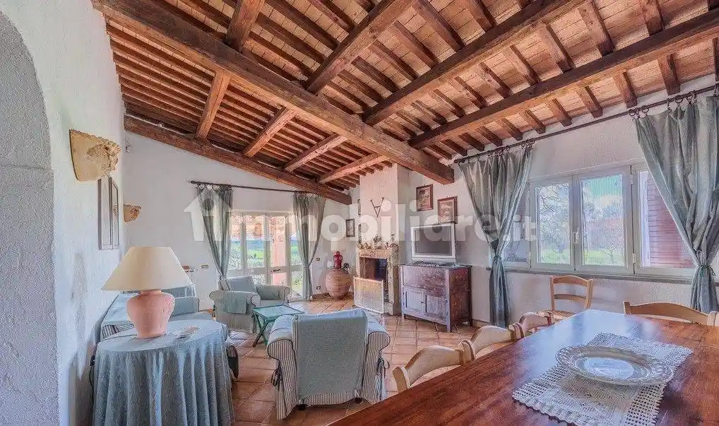 Villa in vendita a Manciano