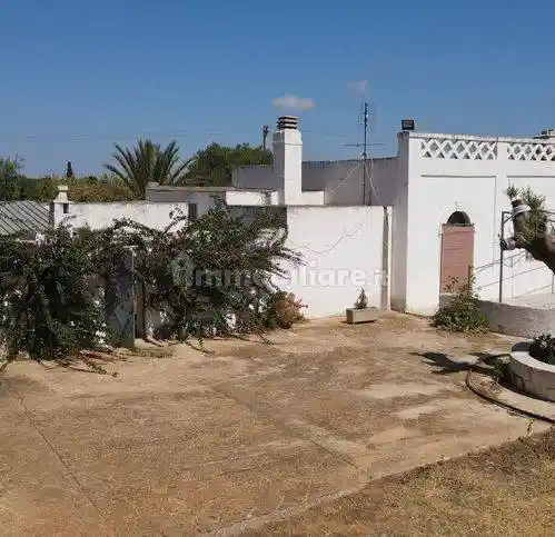 Rustico - Casale in vendita a Carovigno