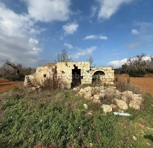 Rustico - Casale in vendita a Carovigno